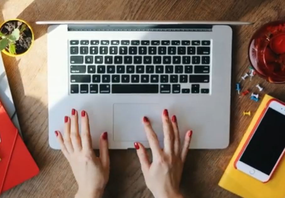 Tu també pots impulsar el català a internet