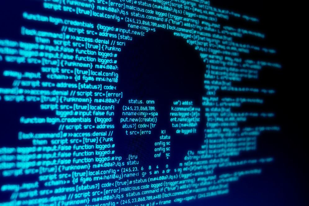 Troba una manera d’executar codi als sistemes d’Apple, PayPal i Microsoft.